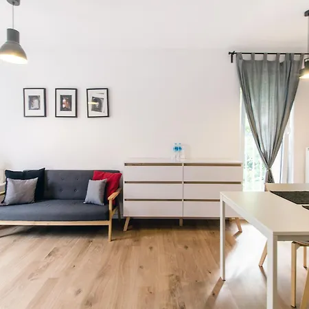 White With Terrace * ヴロツワフ