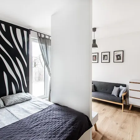 Apartment White With Terrace Wroclaw